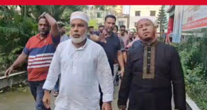 গিয়াসের দেখা না পেয়ে মান্নান: ’তিনি আমার বড় ভাই, আবার আসবো, বারবার আসবো’