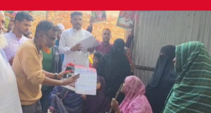 বারদী ইউনিয়নে বিএনপির প্রার্থী ধানের শীষের পক্ষে লিফলেট বিতরণ ও ভোট প্রার্থনা