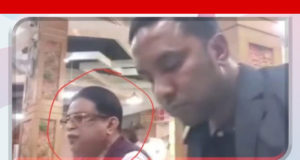 ডন বজলুকে বিএনপি কর্মী: ‘নির্বাচনের জন্য আমাদের আরও দুটি অস্ত্র দরকার’