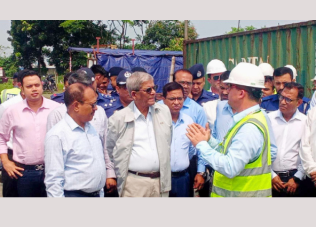 রূপগঞ্জে ওয়াটার ট্রিটমেন্ট প্ল্যান্ট পরিদর্শনে মন্ত্রী মির্জা ফখরুল ইসলাম আলমগীর