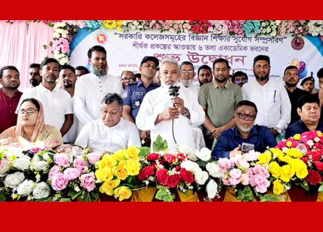 সিদ্ধিরগঞ্জের প্রতিটি স্কুল ও ওয়ার্ডে খেলার মাঠ বরাদ্দের উদ্যোগ নেওয়া হয়েছে: এমপি মান্নান